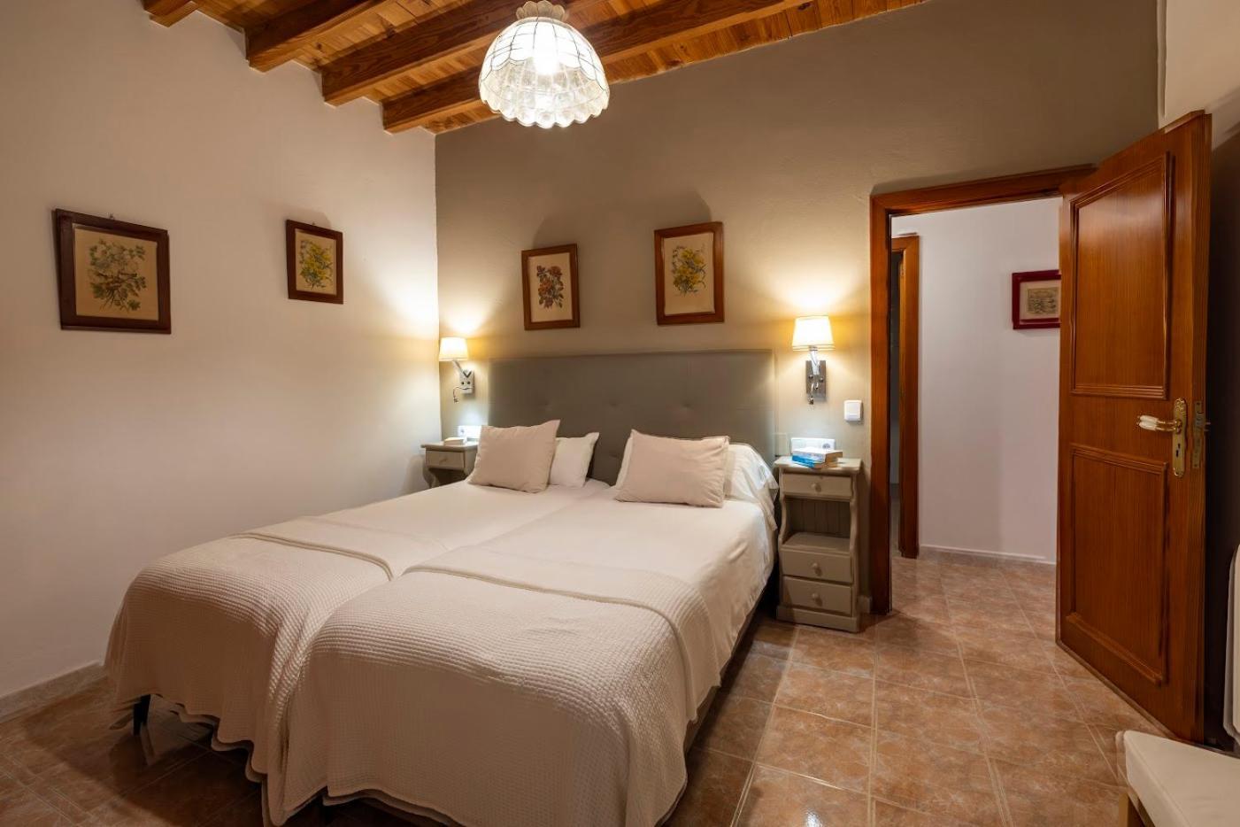 Agroturisme Sa Torre (Adults Only) Santa Eugenia Εξωτερικό φωτογραφία